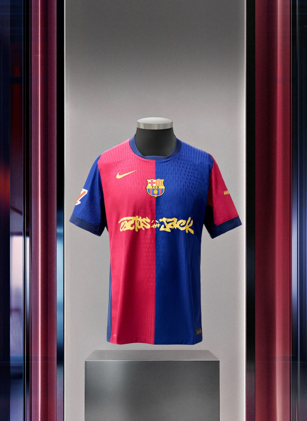 Limited Edition FC Barcelona x Travis Scott 2024/25 Men's Soccer Kit by Nike